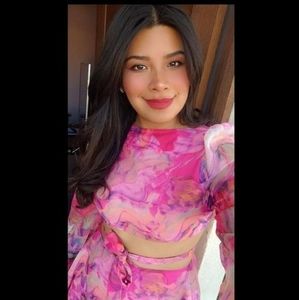 Meet your Posher, Alejandra